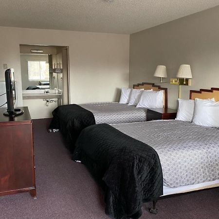 Down Home Lodge & Rv Park Chama Екстериор снимка